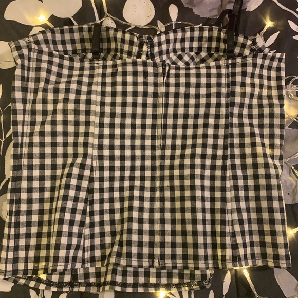 Black and white bustier top 👻 - Picture 3 of 3